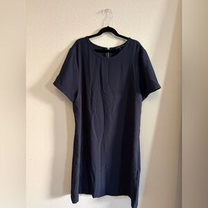 Elegant Navy Short Sleeve Dress